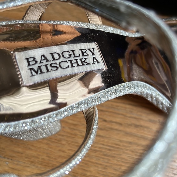 Badgley Mischka block heal sandal - Picture 9 of 12